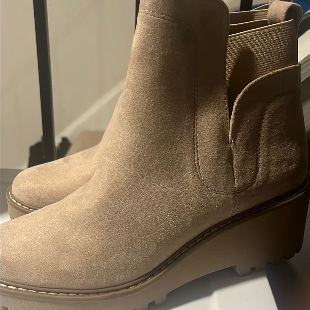 DV by Dolce Vita Beige Suede Ankle Booties